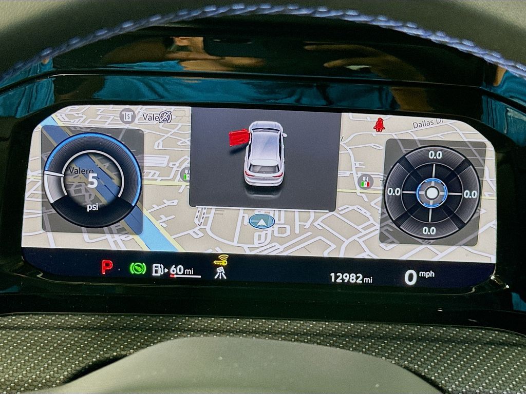 Thumbnail: 2024 Volkswagen Golf - 12