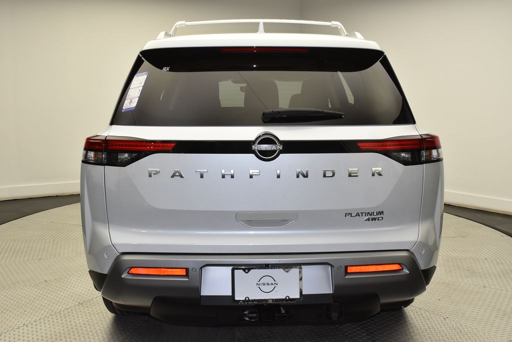 2025 Nissan Pathfinder Platinum 6