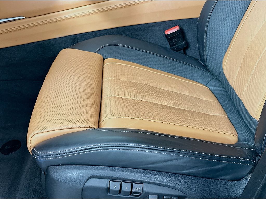 Thumbnail: 2019 BMW X6 - 20