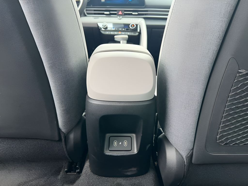 Used 2025 Hyundai Elantra Sedan