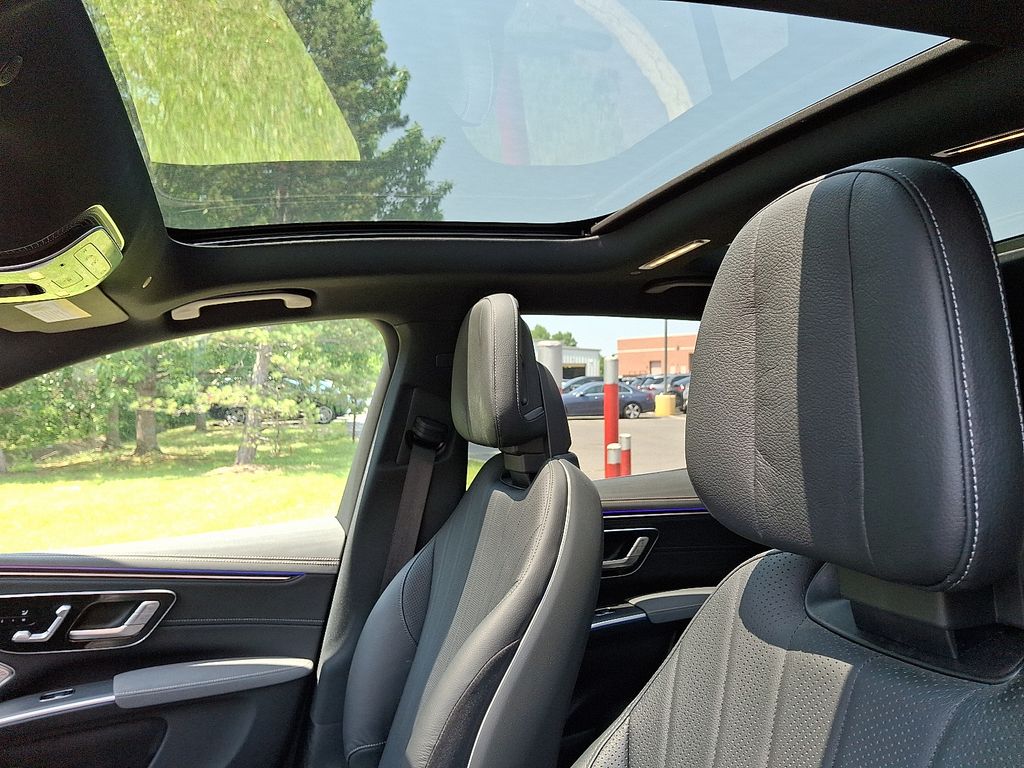 2023 Mercedes-Benz EQS 580 14