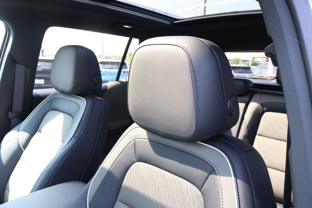 Thumbnail: 2026 Chevrolet Equinox - 15