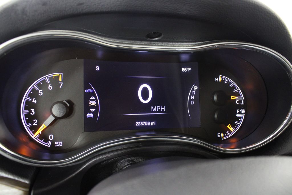 Used 2018 Jeep Grand Cherokee for sale in 