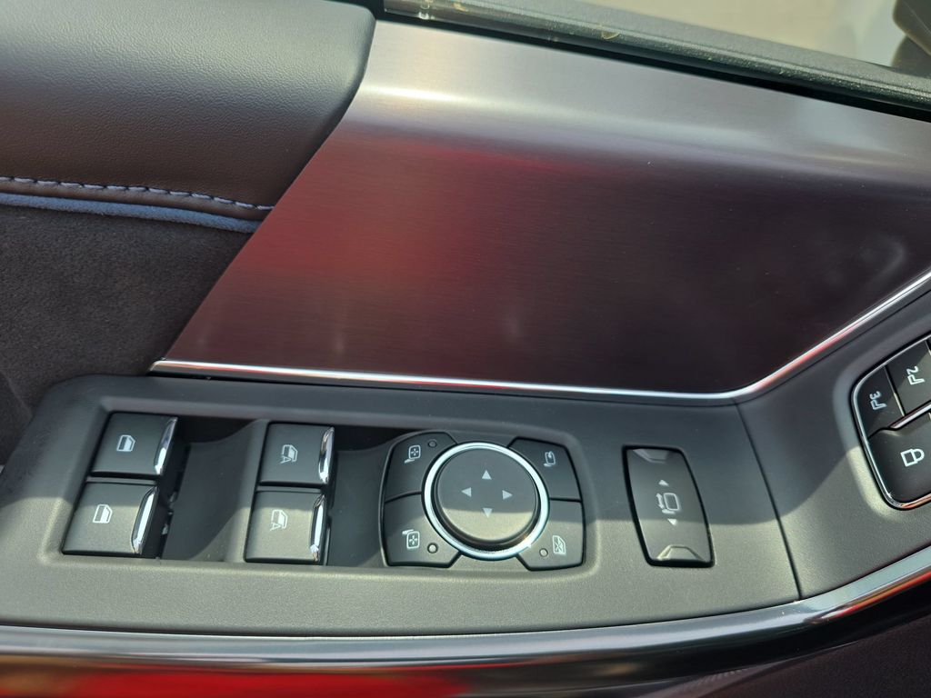 New 2026 Avalanche Ford F-350® Platinum® image 29