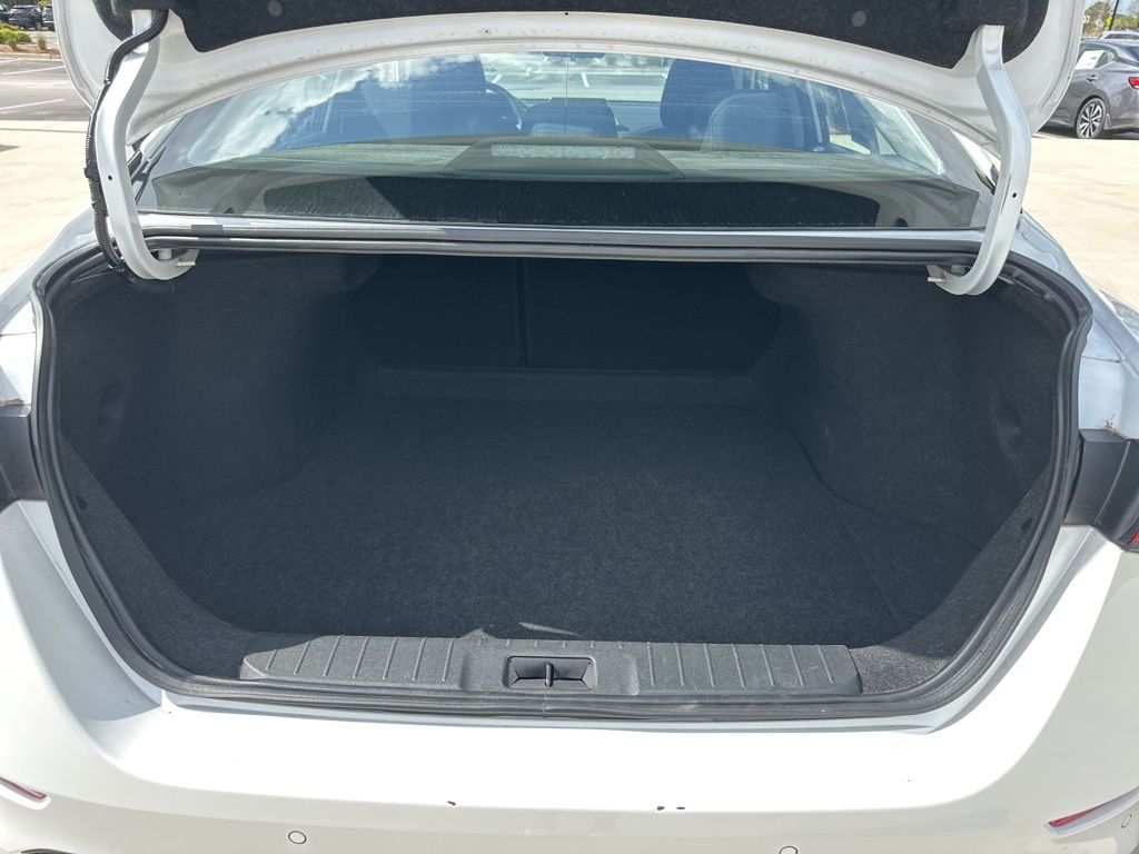 2024 Aspen White Tricoat Nissan Sentra SV FWD Sedan