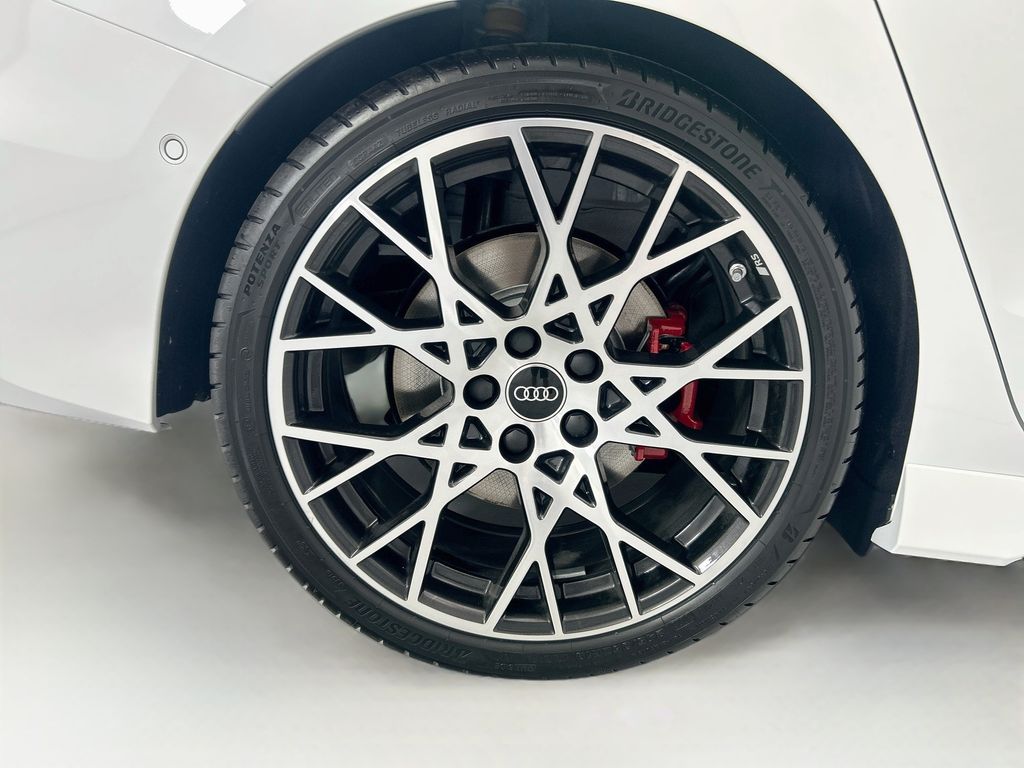 Thumbnail: 2026 Audi RS 3 - 32
