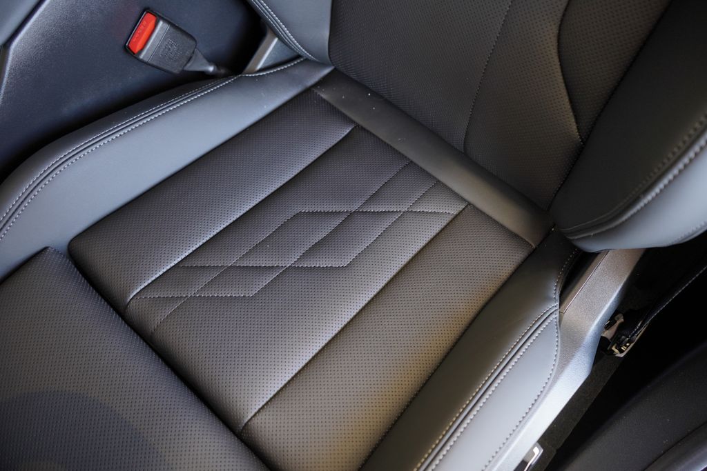 Thumbnail: 2026 BMW X3 - 11