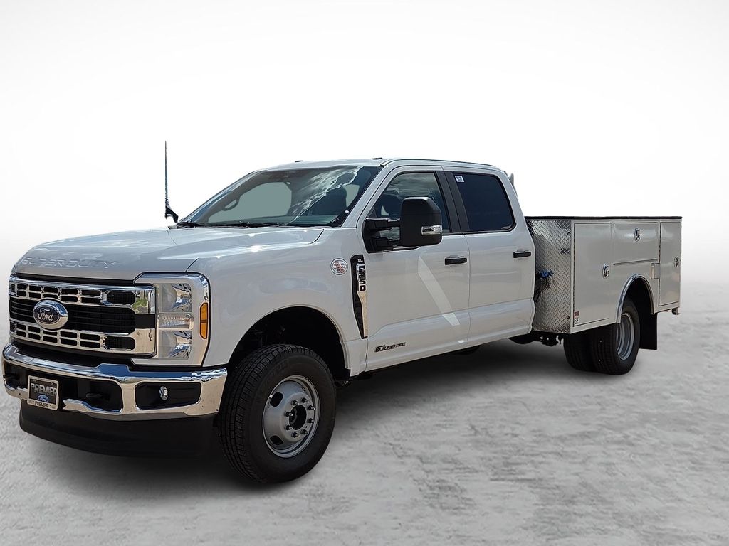 New 2026 White Ford XL image 5