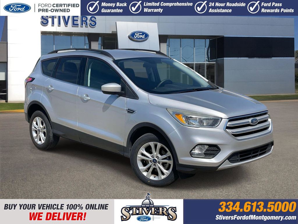 Ingot Silver Metallic 2018 Ford Escape SE FWD SUV / Crossover Front-Wheel Drive 6-Speed Automatic