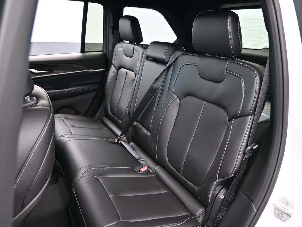 New 2025 Bright White Clearcoat Jeep Limited image 29