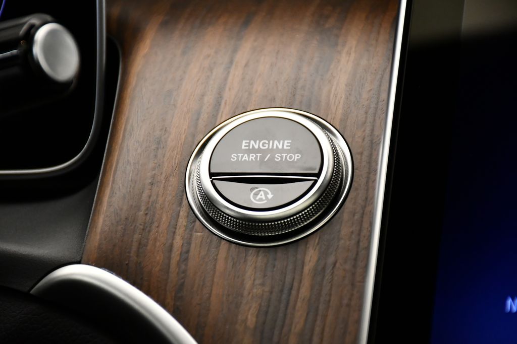 Thumbnail: 2026 Mercedes-Benz GLC - 28