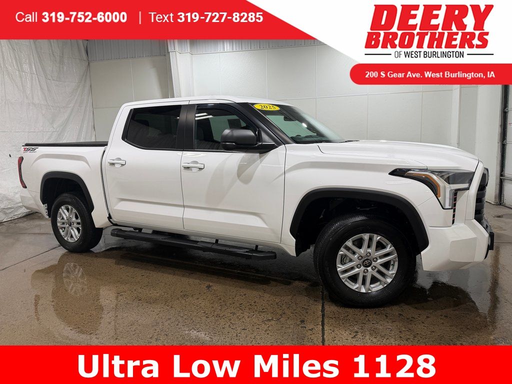 2025 Toyota Tundra SR5 CrewMax Cab 4WD