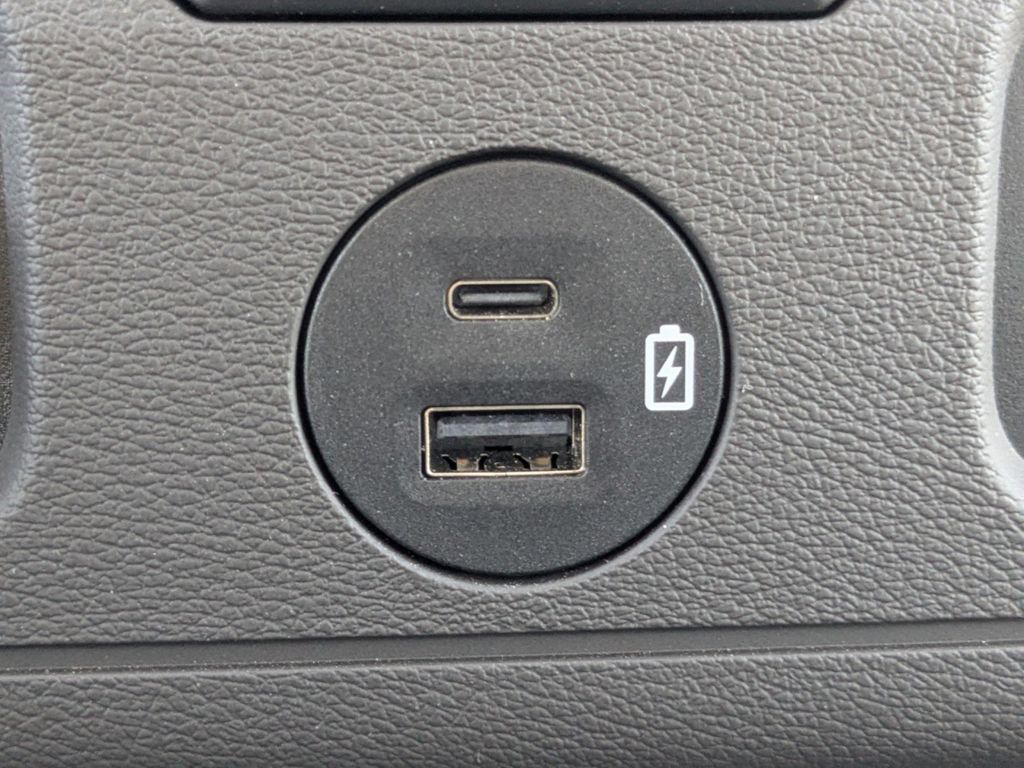 2026 Ford E-350 Cutaway 