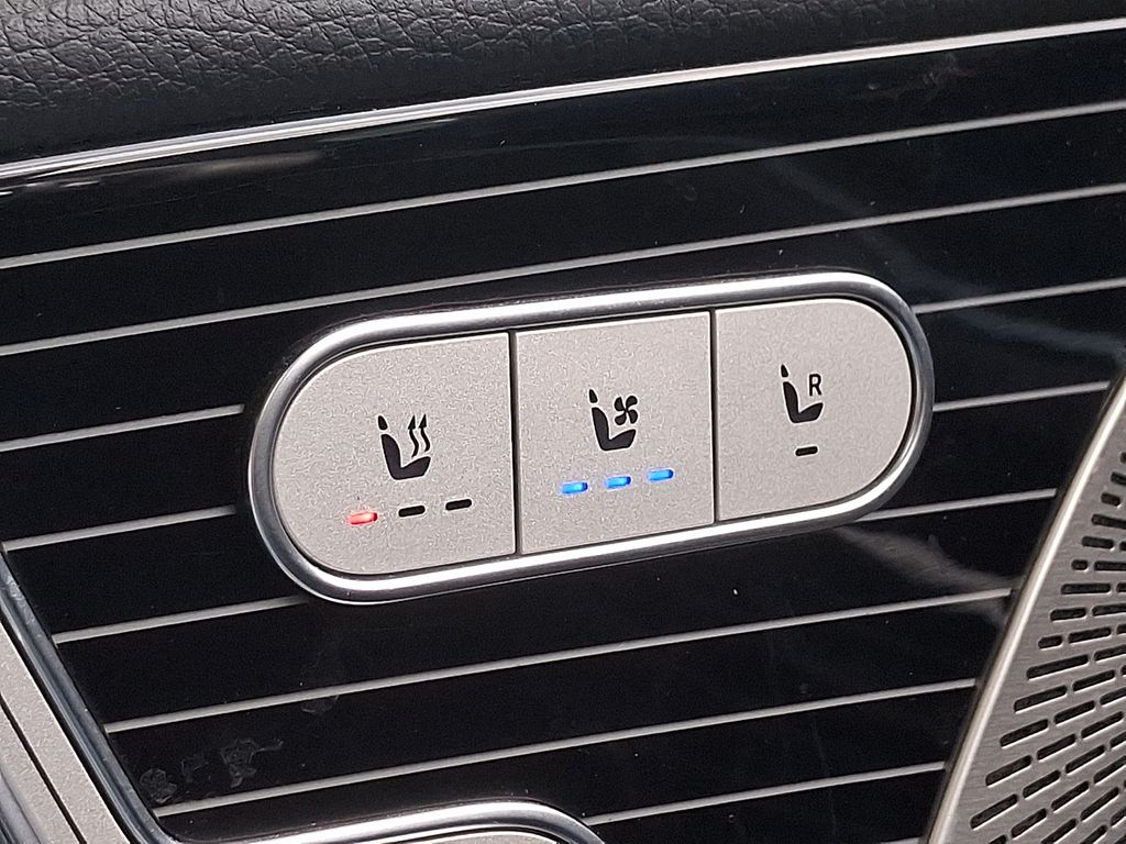 Thumbnail: 2024 Mercedes-Benz GLS - 26