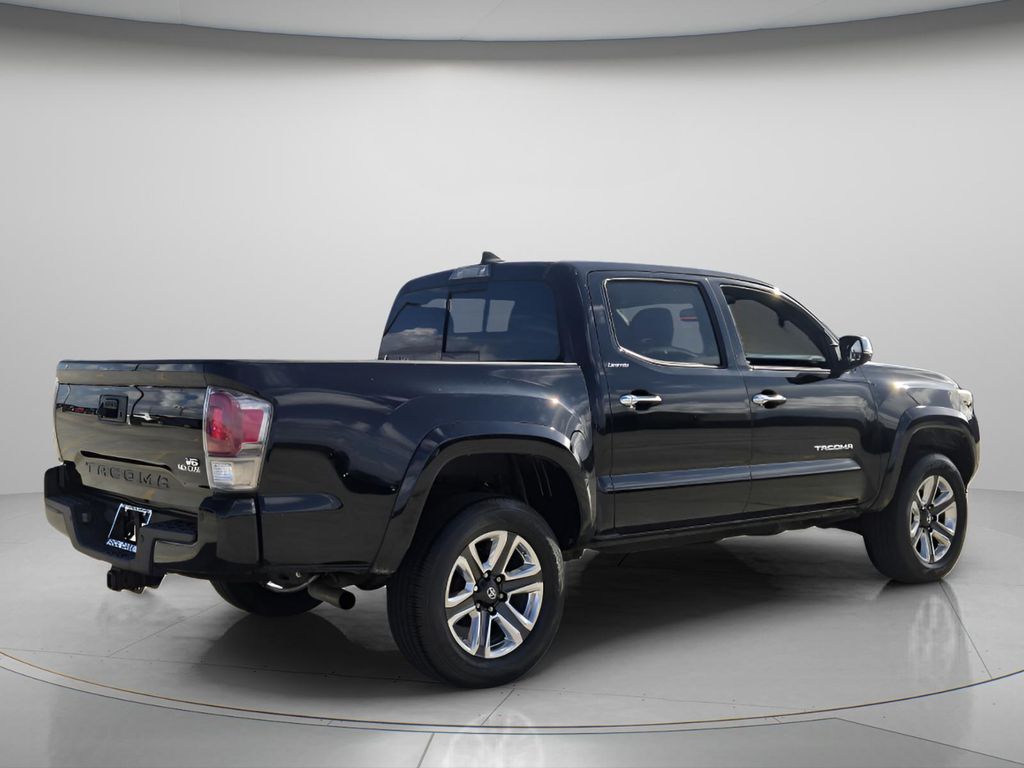 2018 Toyota Tacoma - $21,598