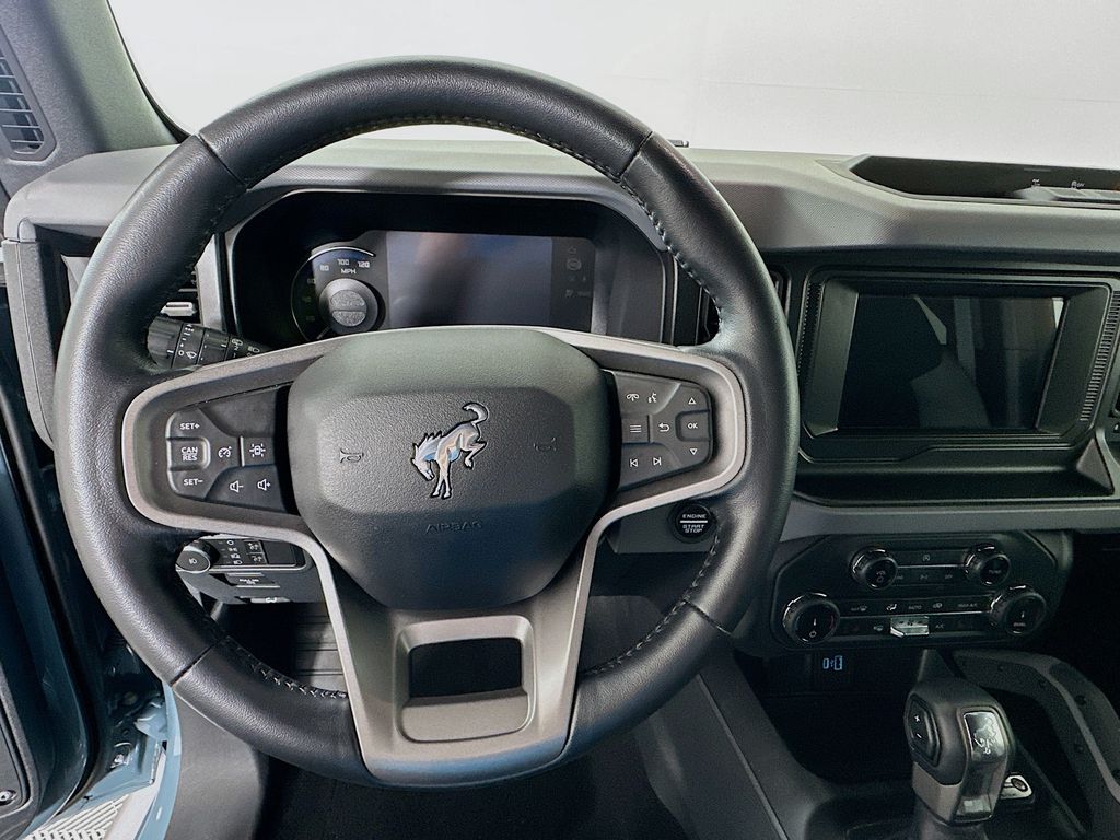 Thumbnail: 2022 Ford Bronco - 11