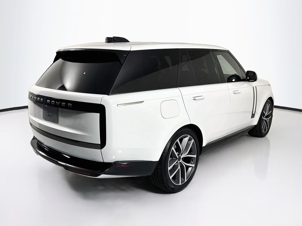 Thumbnail: 2026 Land Rover Range Rover - 5