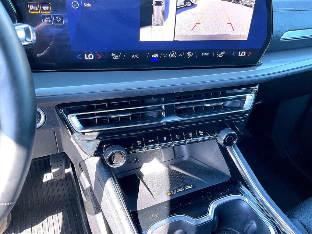 2024 Chevrolet Traverse — photo 26
