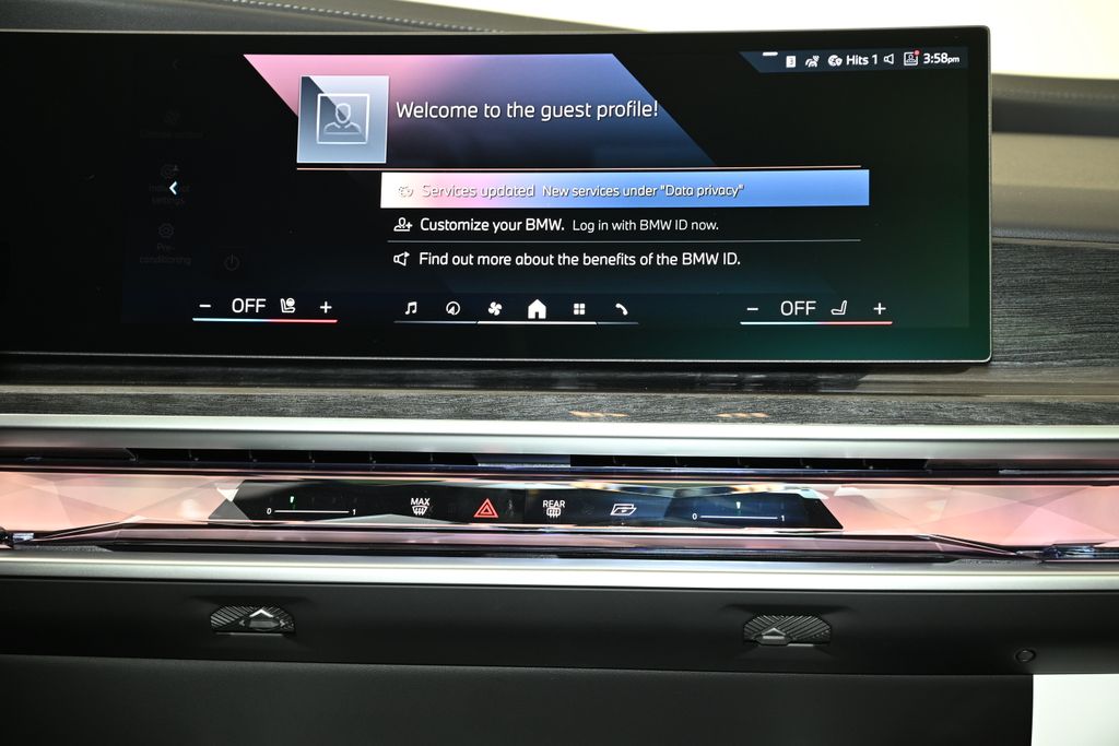 Thumbnail: 2026 BMW 7 Series - 18