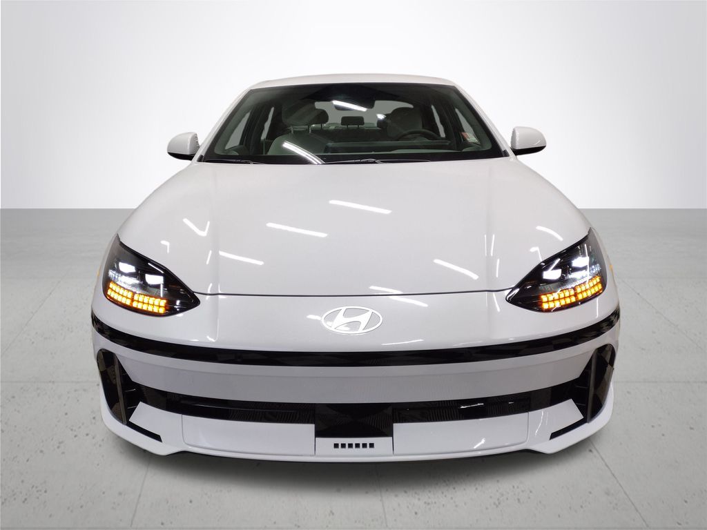 2025 Hyundai IONIQ 6 SEL