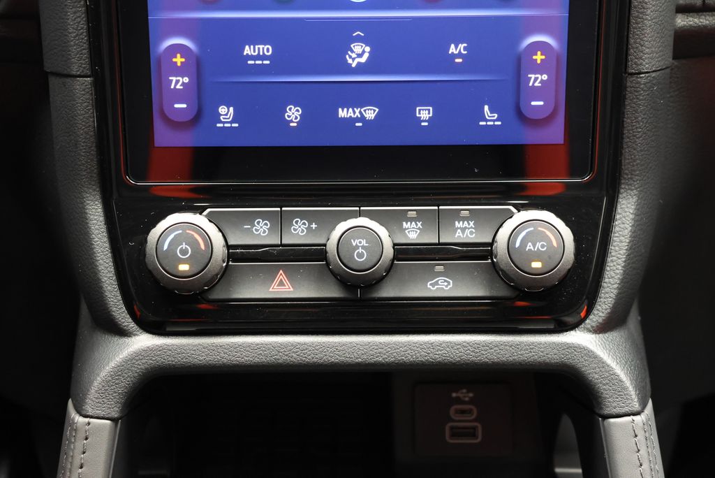 Thumbnail: 2025 Ford Ranger - 25
