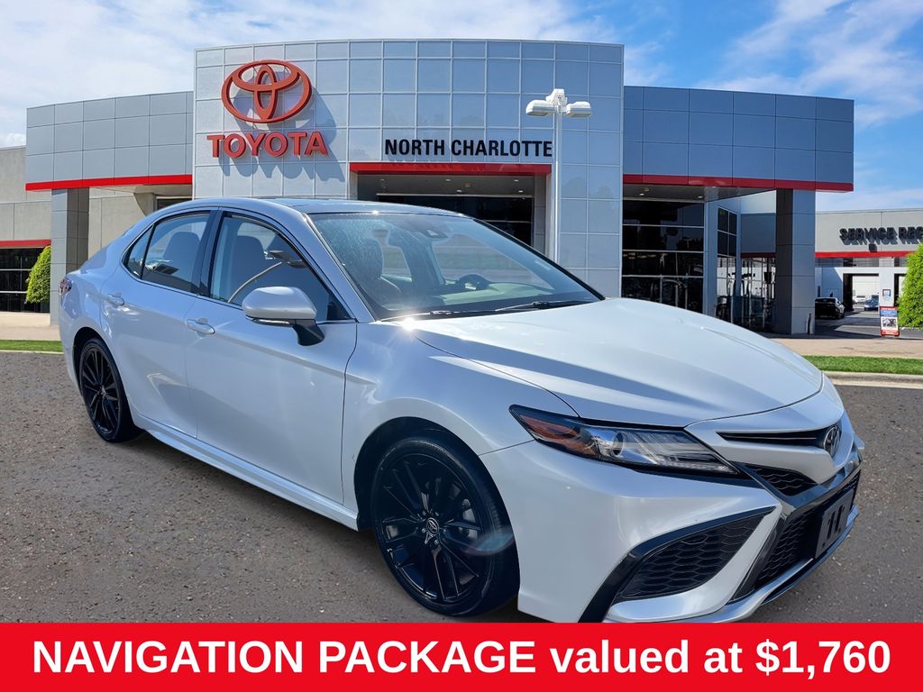 2021 Toyota Camry XSE FWD