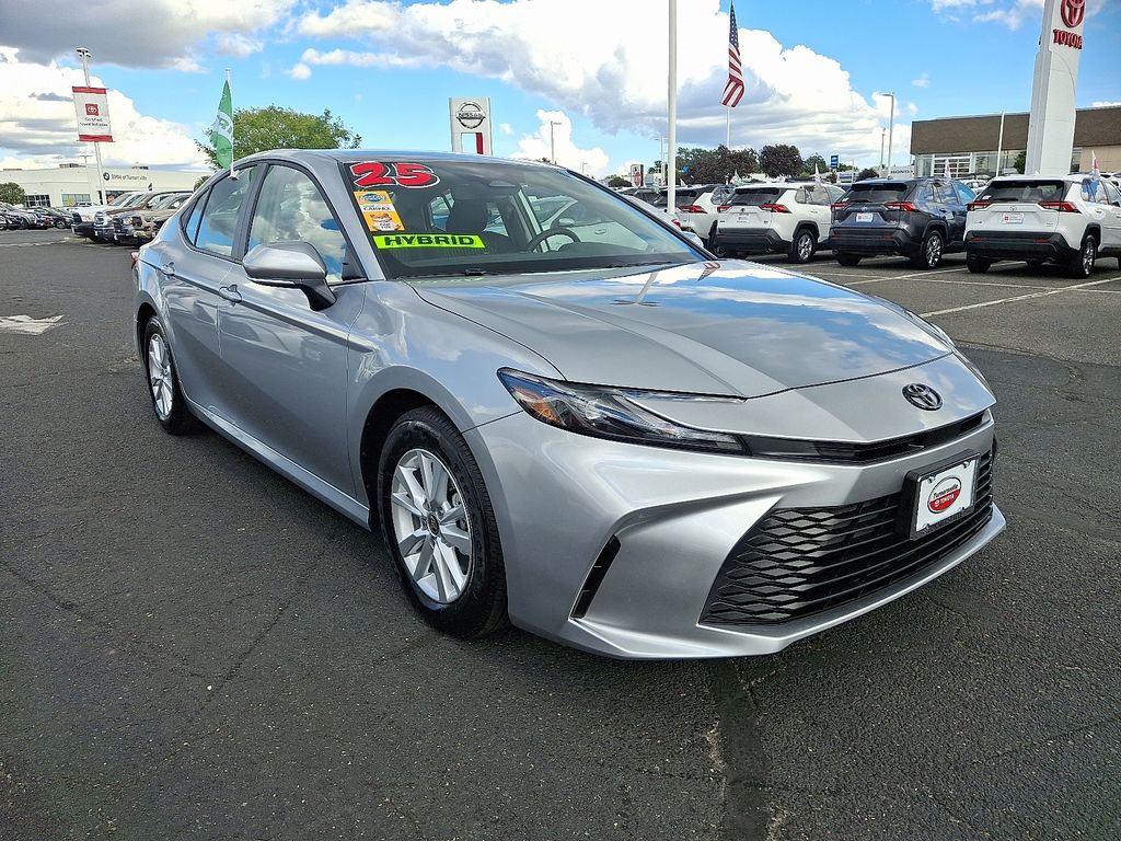 Thumbnail: 2025 Toyota Camry - 3