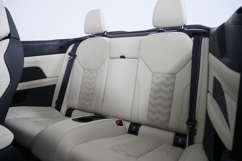 Thumbnail: 2023 BMW M4 - 19