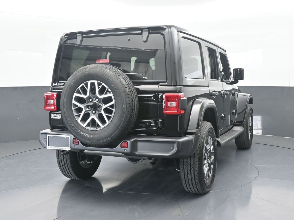 New 2025 Black Clearcoat Jeep Sahara image 5