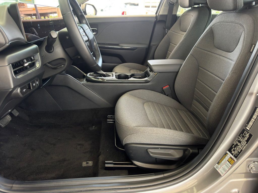 2025 Kia K4 EX Gray at Big Star Chrysler Jeep Dodge Ram 