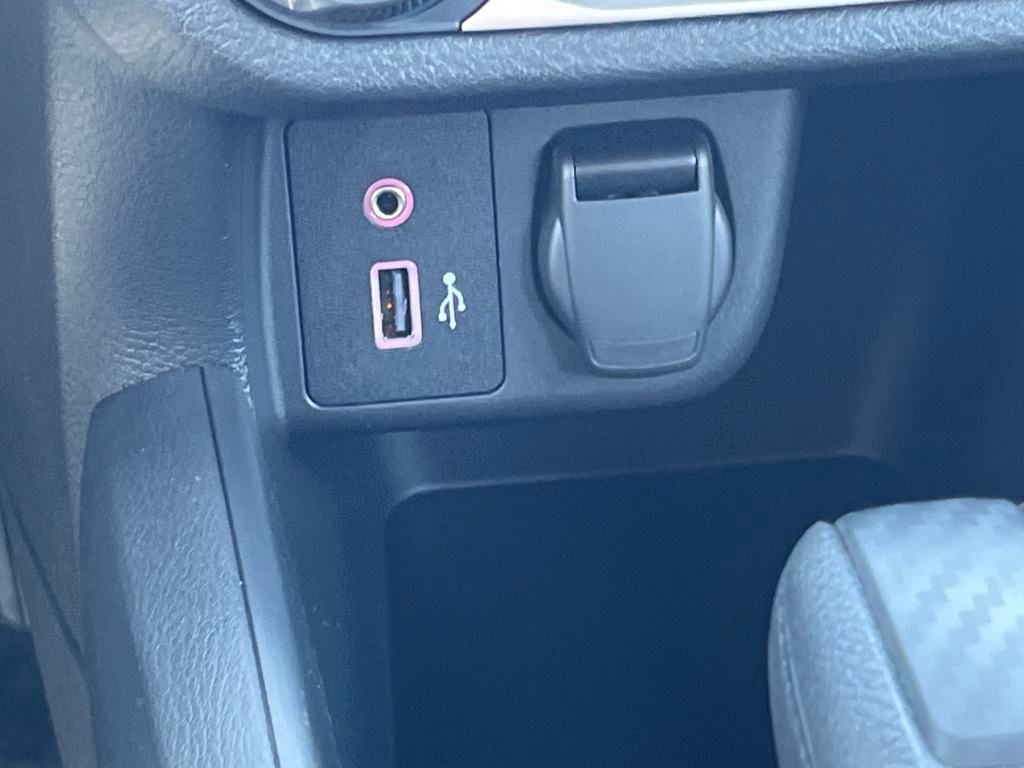 2025 Nissan Versa 1.6 S photo