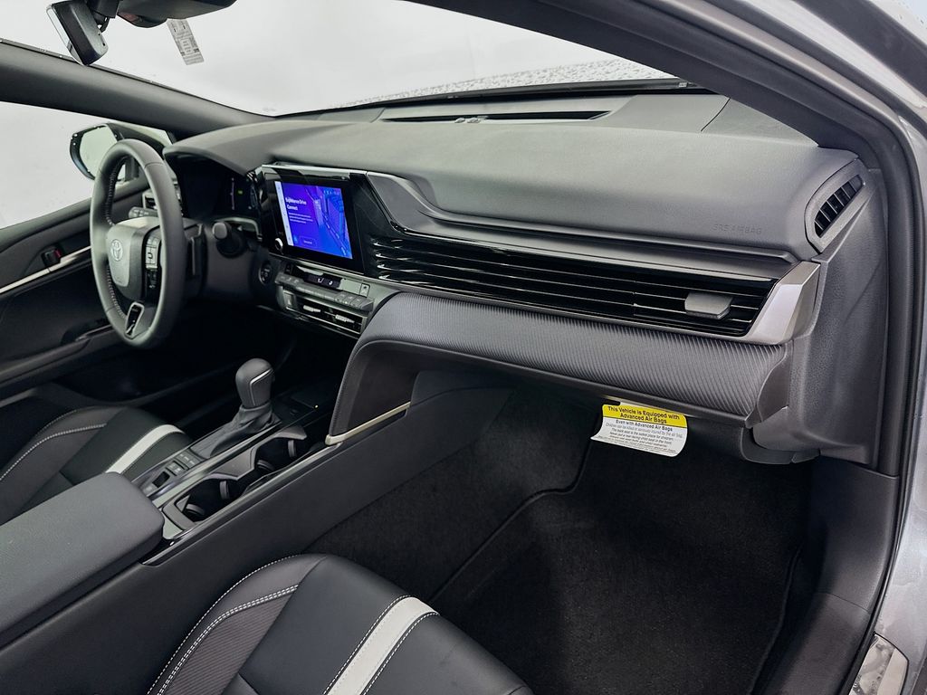 Thumbnail: 2025 Toyota Camry - 30