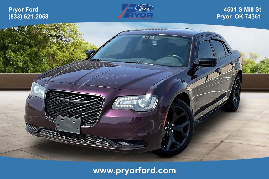 Amethyst 2021 Chrysler 300 Touring RWD Sedan Rear-Wheel Drive 8-Speed Automatic