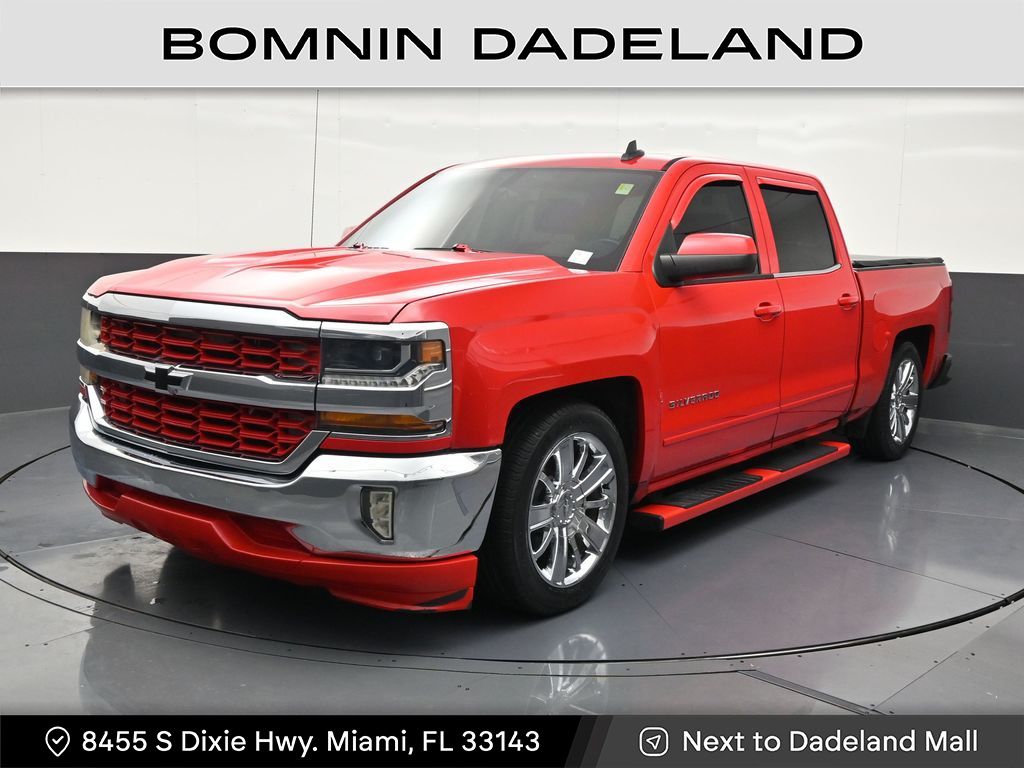 Red 2016 Chevrolet Silverado 1500 LT Crew Cab RWD Pickup Truck 4X2 6-Speed Automatic Overdrive
