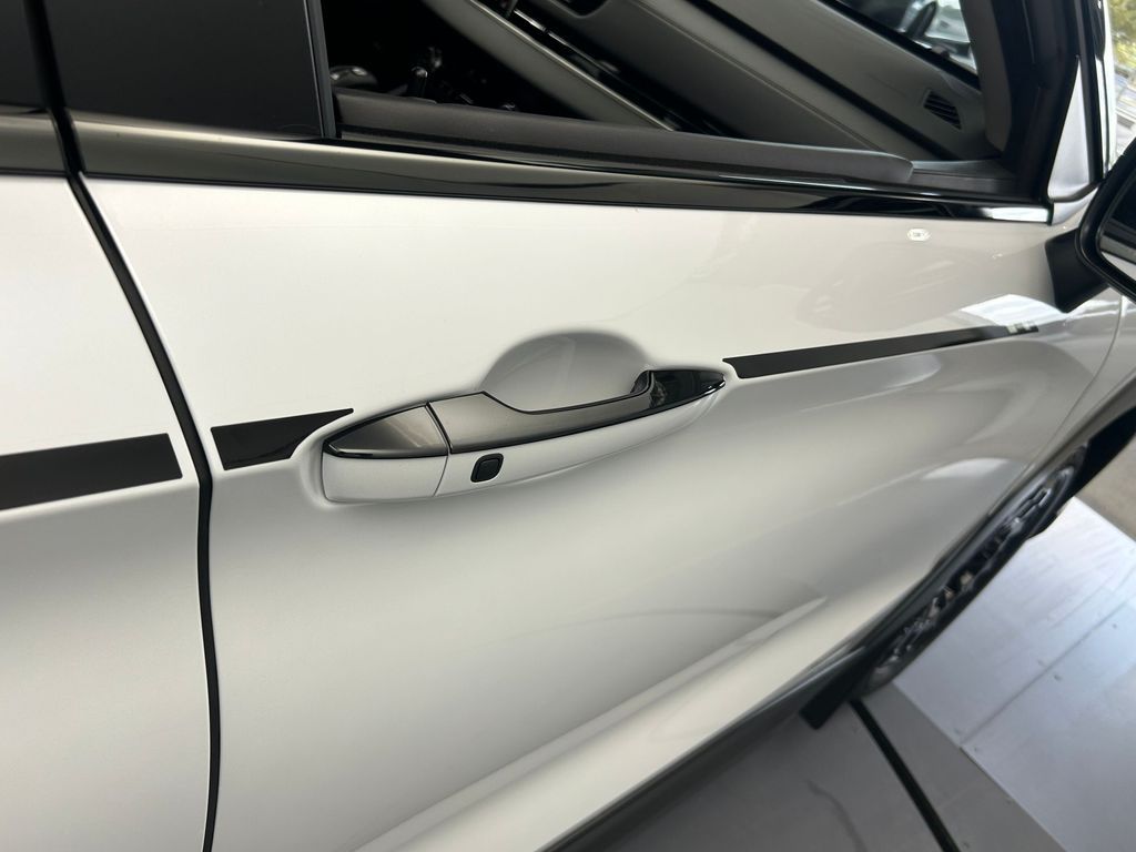 New 2026 White Mitsubishi Trail Edition image 47