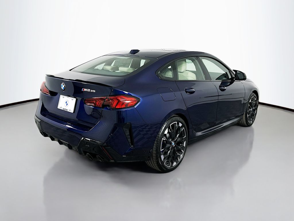 Thumbnail: 2026 BMW 2 Series - 5