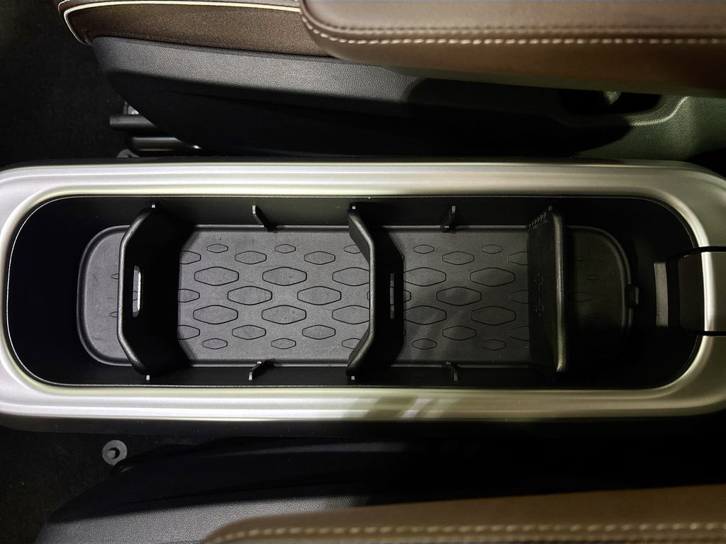 2025 Volkswagen ID. Buzz Pro S Plus