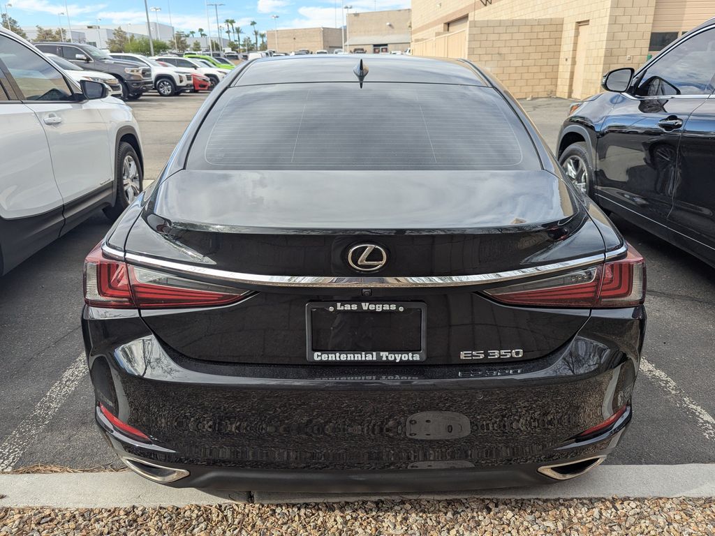 Used 2020 Lexus ES Sedan