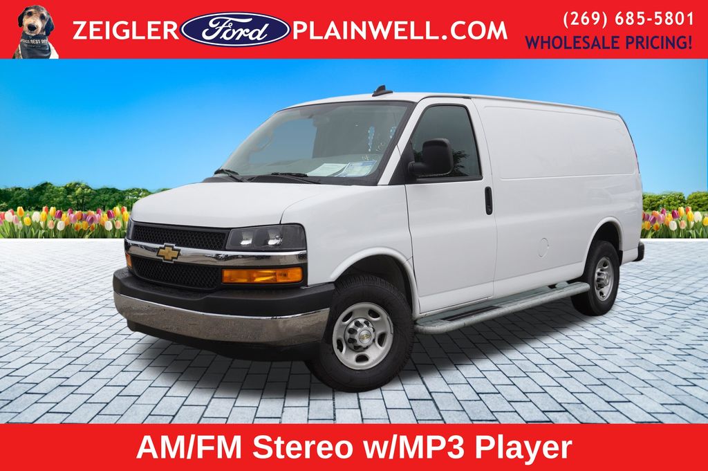 White 2024 Chevrolet Express Cargo 2500 RWD Van Rear-Wheel Drive 8-Speed Automatic Overdrive