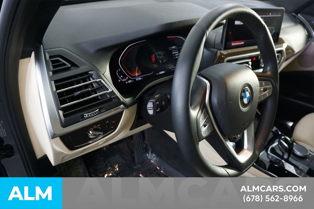 Used 2022 Black BMW sDrive30i image 36