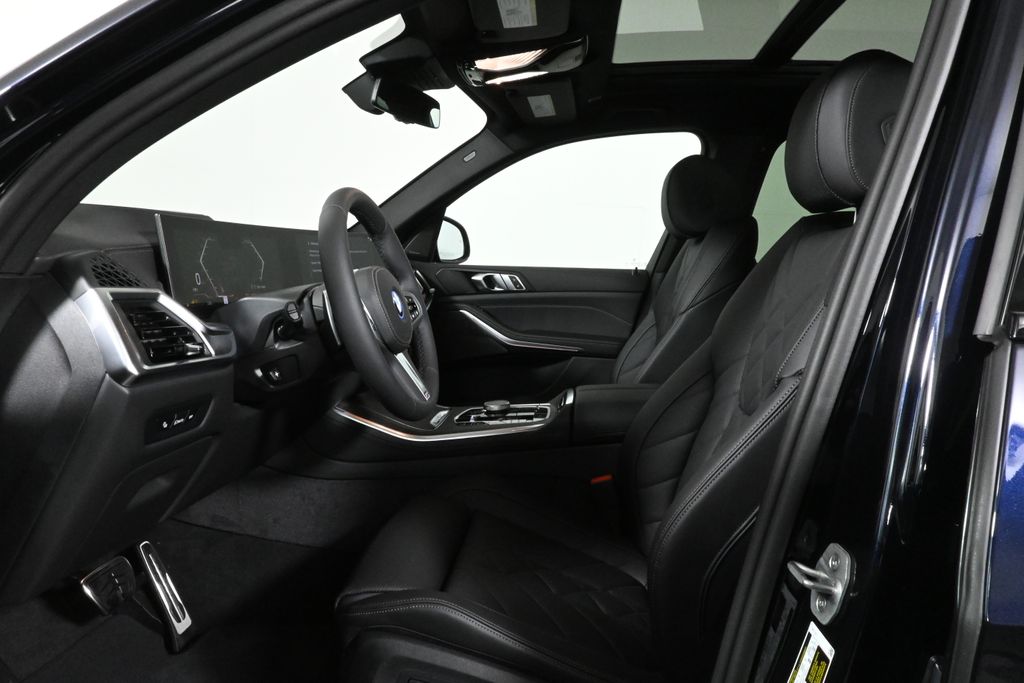 Thumbnail: 2026 BMW X5 - 3