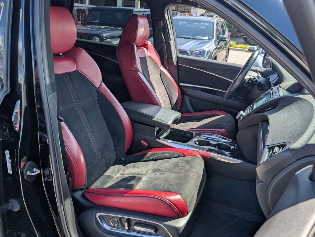 used 2019 Acura MDX car, priced at $22,000