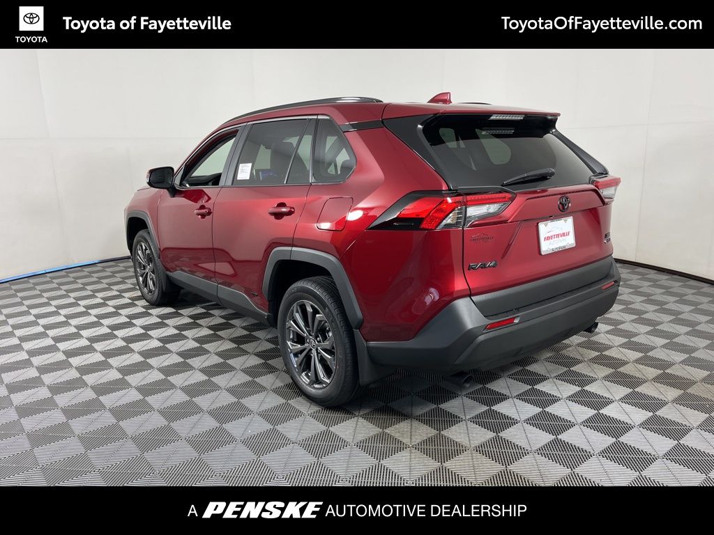 2025 Toyota RAV4 XLE Premium 3