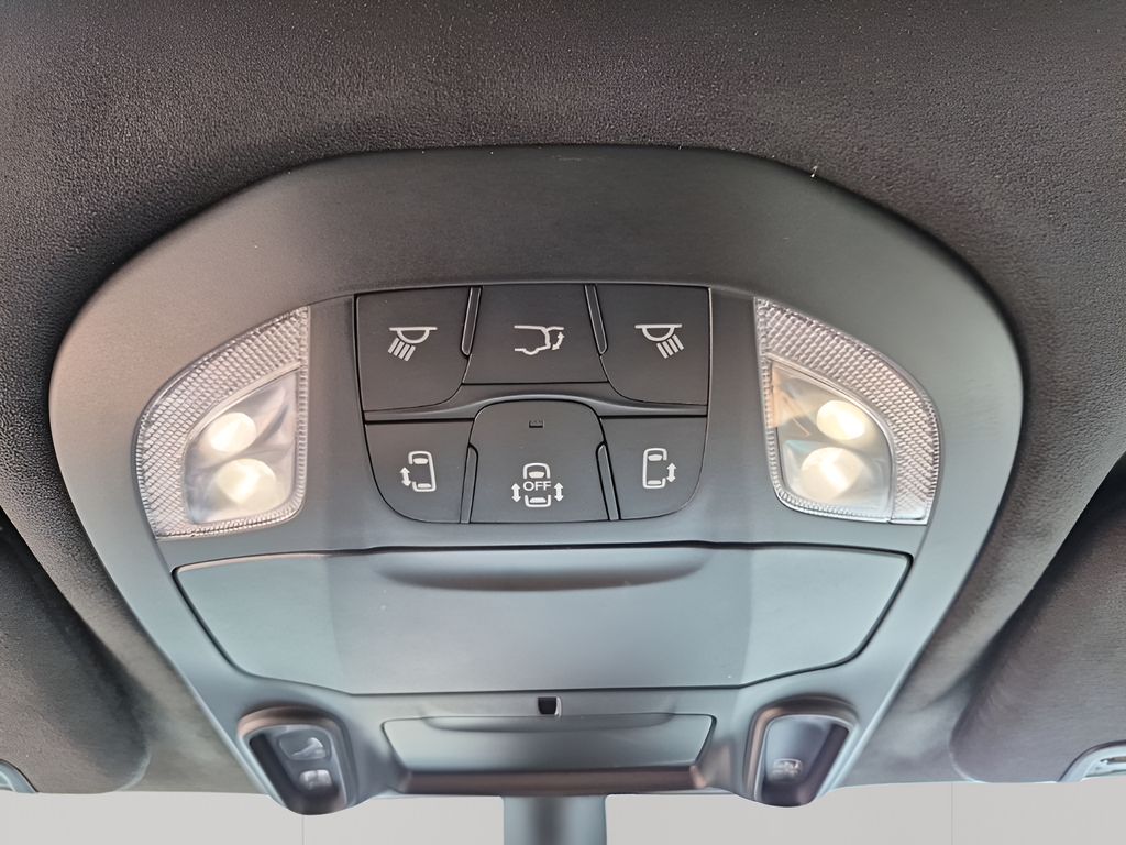 Used Car 2023 Chrysler Pacifica Hybrid  Pinnacle For Sale Under $35,000 In Austin, Texas