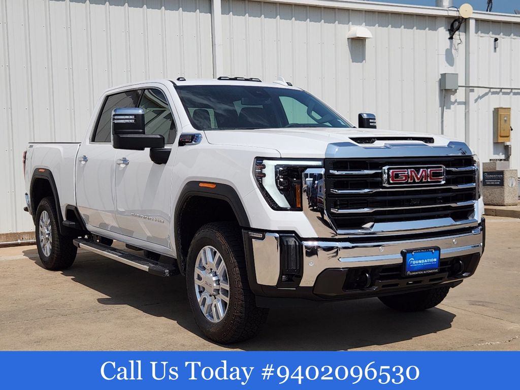 2024 GMC Sierra 2500HD SLT 2