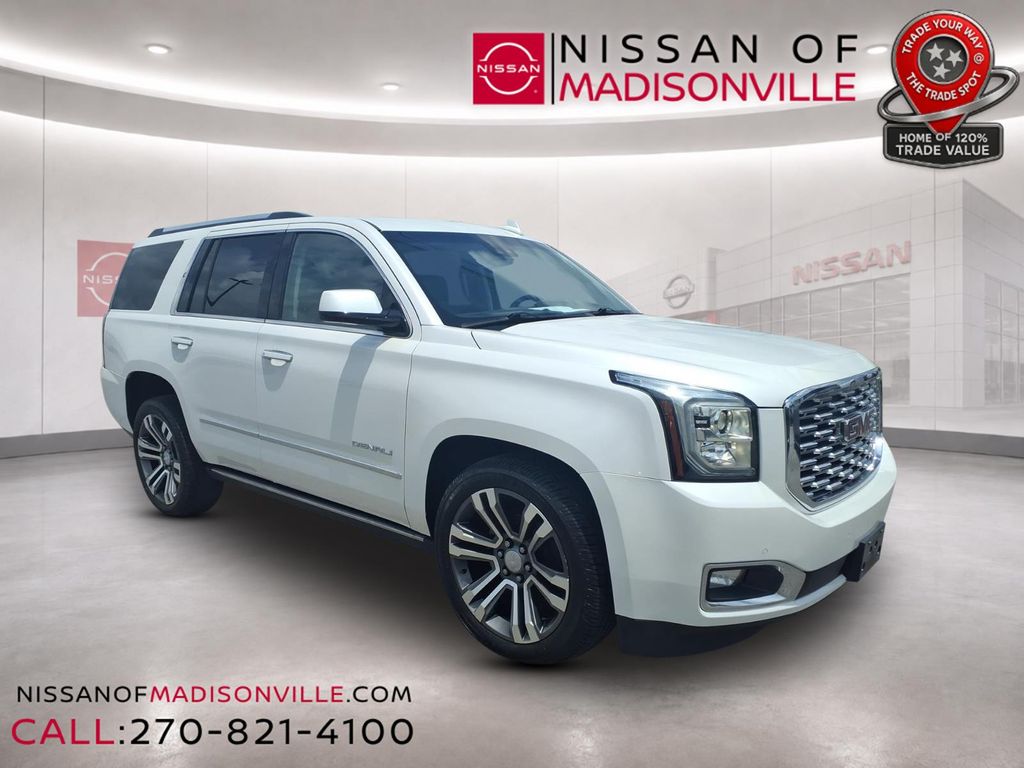 White Frost Tricoat 2019 GMC Yukon SUV / Crossover Four-Wheel Drive