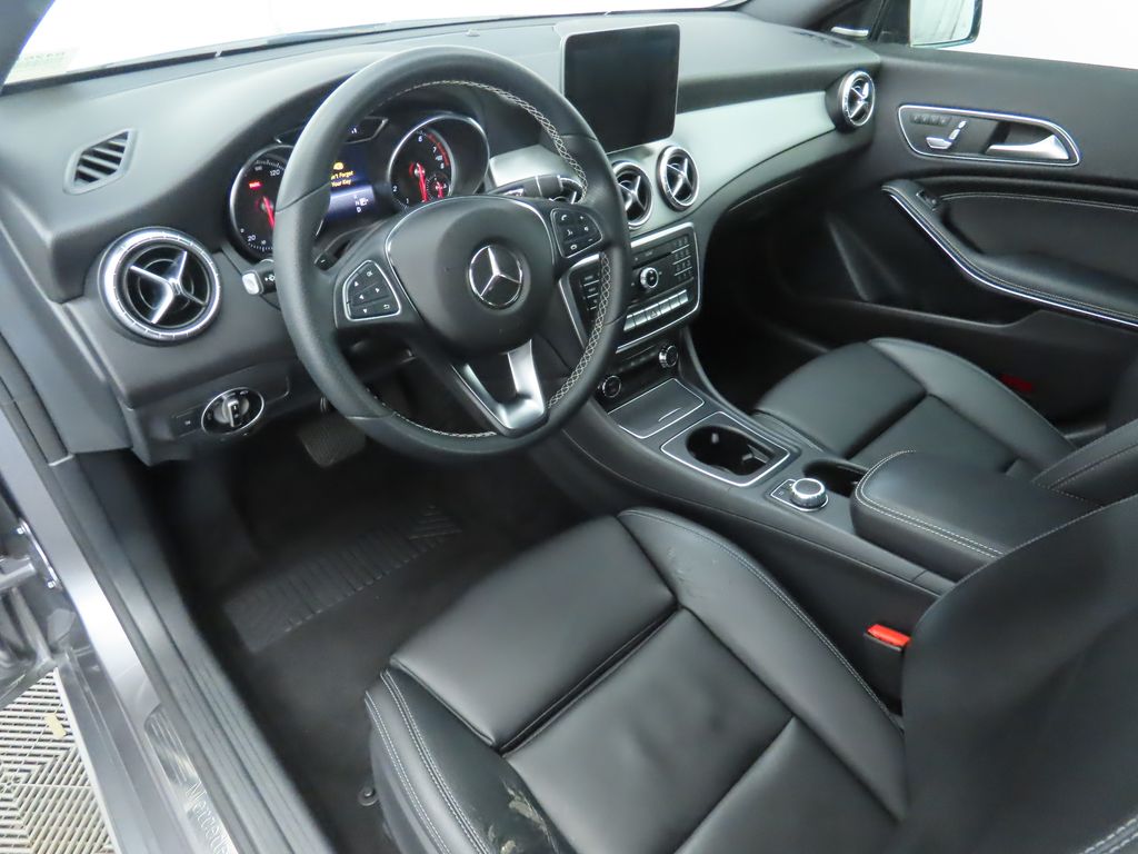 Thumbnail: 2018 Mercedes-Benz CLA - 9