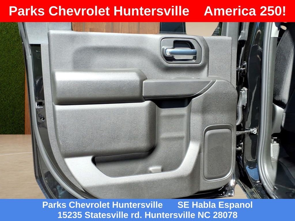 ChevroletSilverado 2500HD25