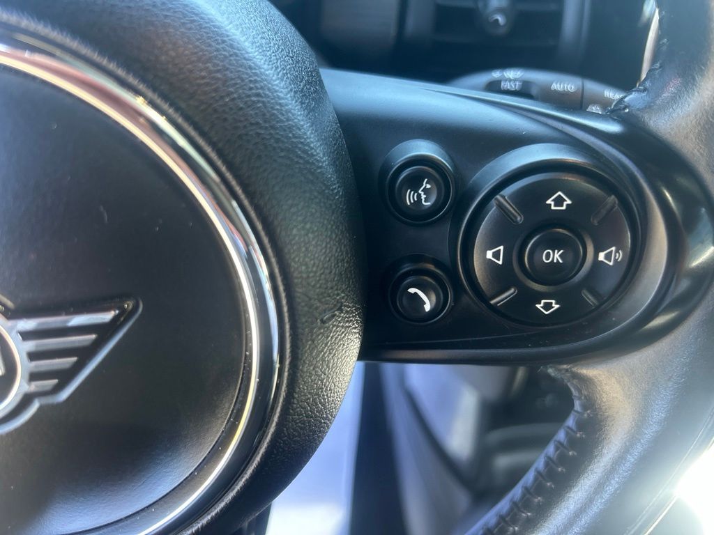 Thumbnail: 2021 MINI Cooper - 18
