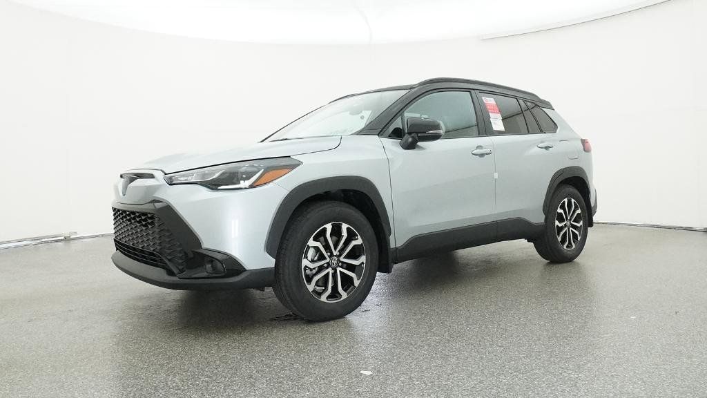 Thumbnail: 2025 Toyota Corolla Cross - 3